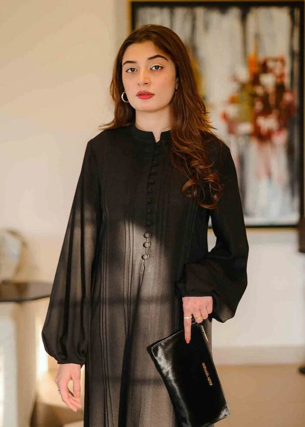 Lux - The Dark Tale (Summer Collection) - Noora Women